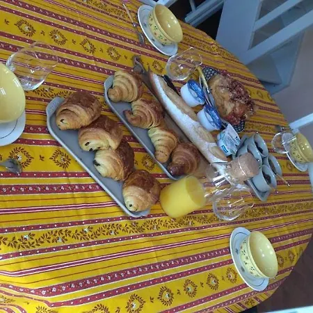 Guest house La Cigaliere Bezenet